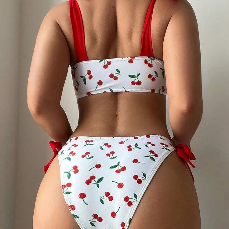 Bikini Cerezas — Dos Piezas Estampado Cherry