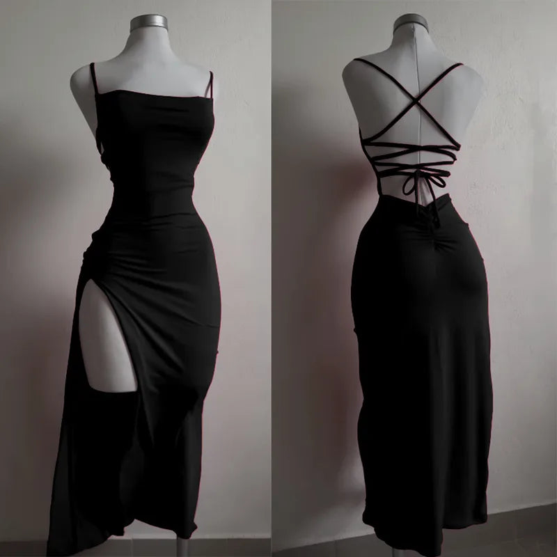 vestido body con abertura alta y espalda descubierta con cordones