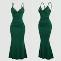Kleid aus Spitze und mit Raffungen