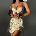 grünes bedrucktes Minikleid