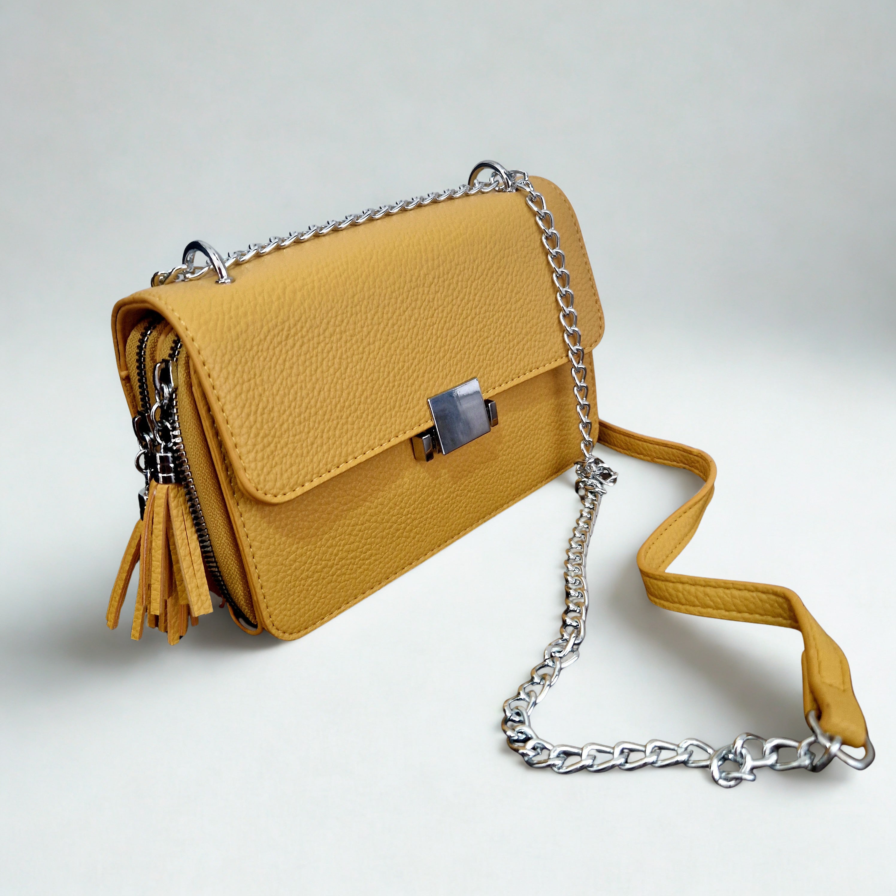 Crossbody- und klassische Tasche
